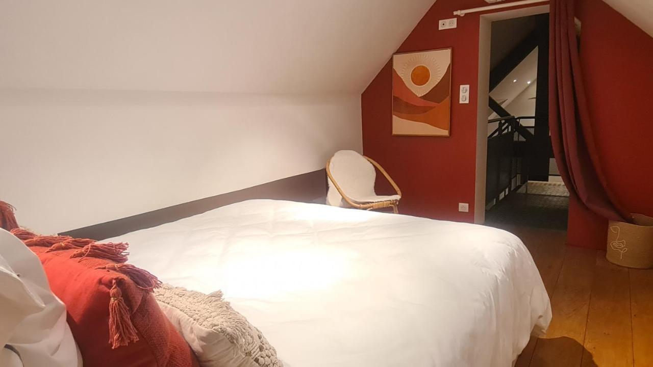 Appartement Loft Les Deux Cedres Avec Vue Panoramique à Charleville-Mézières Extérieur photo